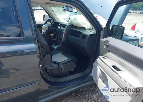 2007 Jeep Patriot Limited z USA, uszkodzony, nr VIN 1J8FT48W37D285614